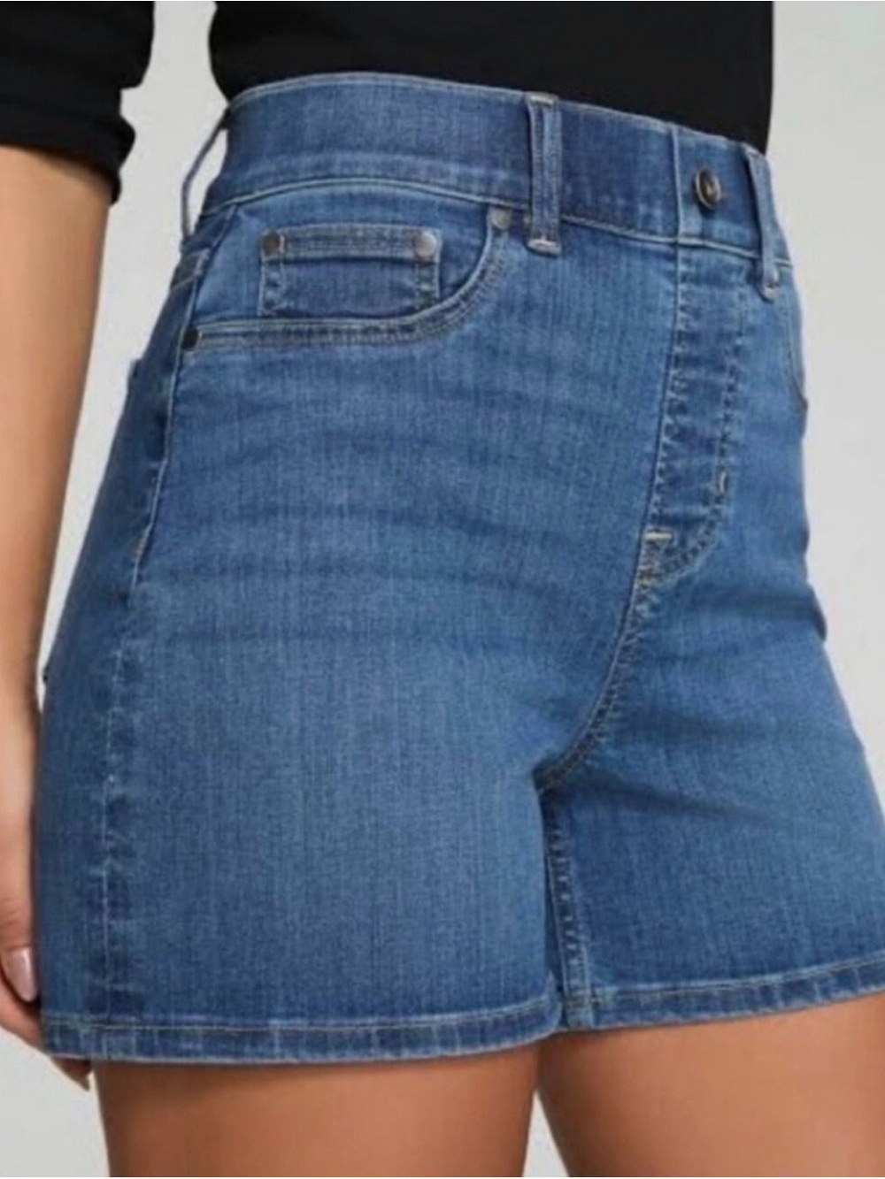 Spanx Pull On High-Rise Women's Denim Shorts - 2X - Picture 1 of 5